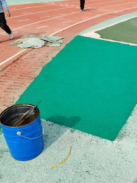 巴南球场翻新修补改造专项服务介绍