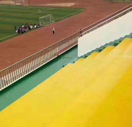 巴南介绍球场翻新维修补、球场翻新修补 